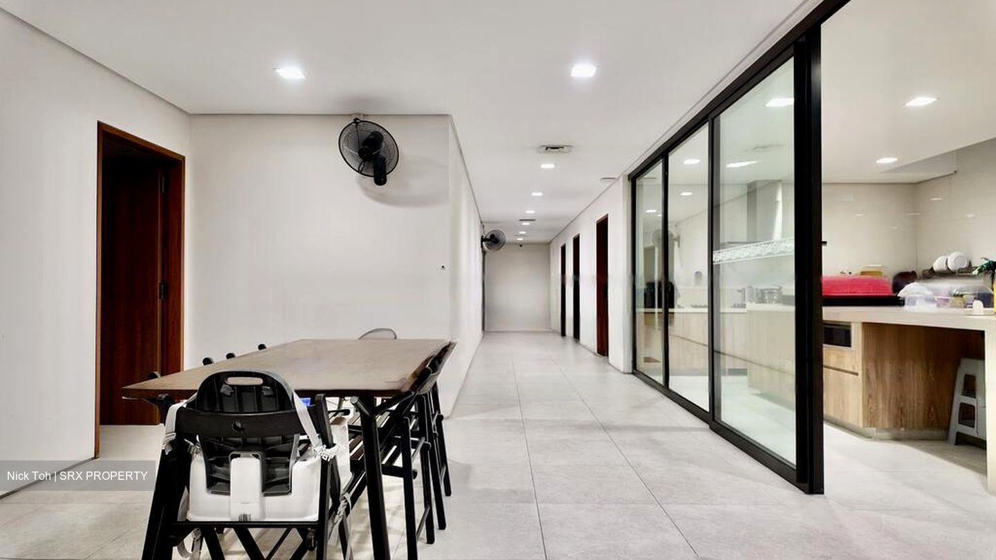 Commonwealth Avenue West (D5), Detached #593180011